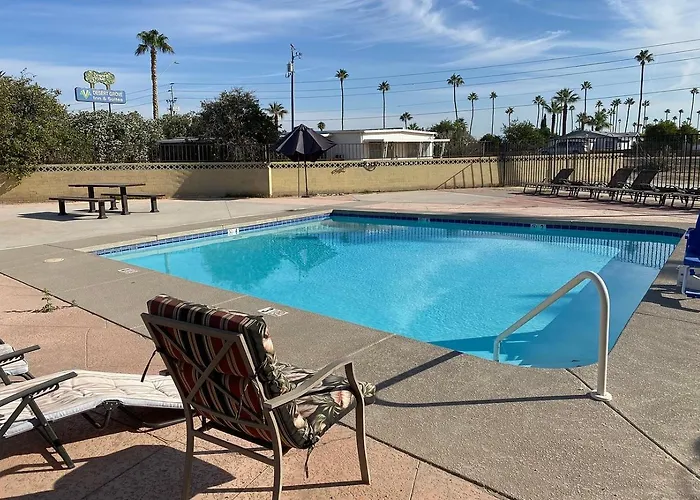Budgetel Inn&Suites